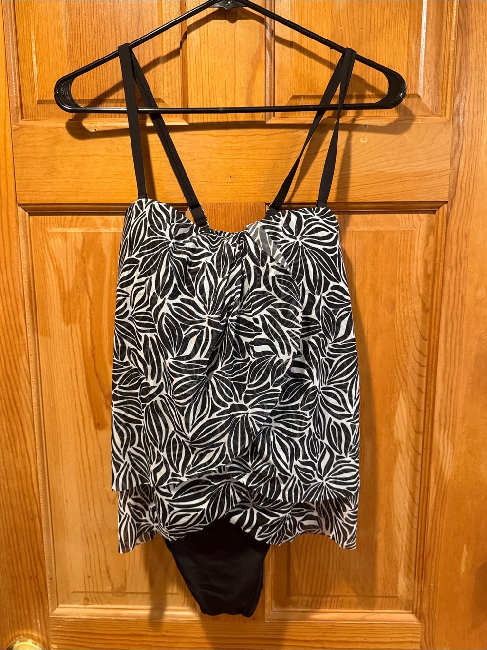 Nwt Lands’End one piece swimsuit size 12 .